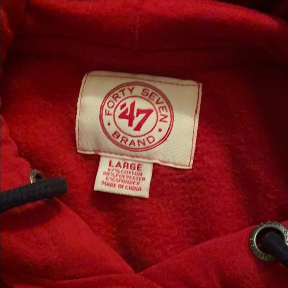Red Sox Sweatshirt - Picture 2 of 4